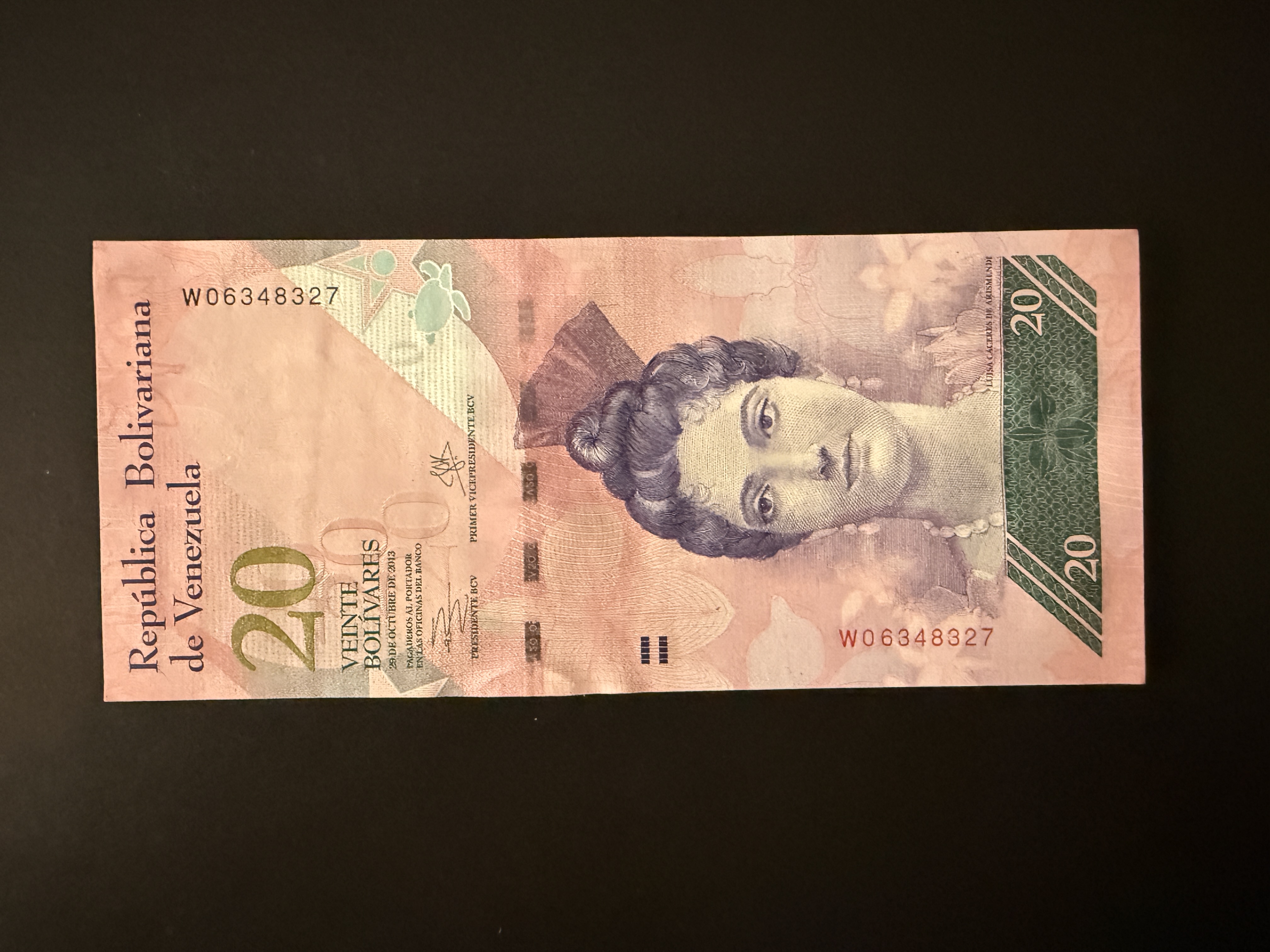 VENEZUELA 20 Bolivares 29.10.2013 (P.91) UNC