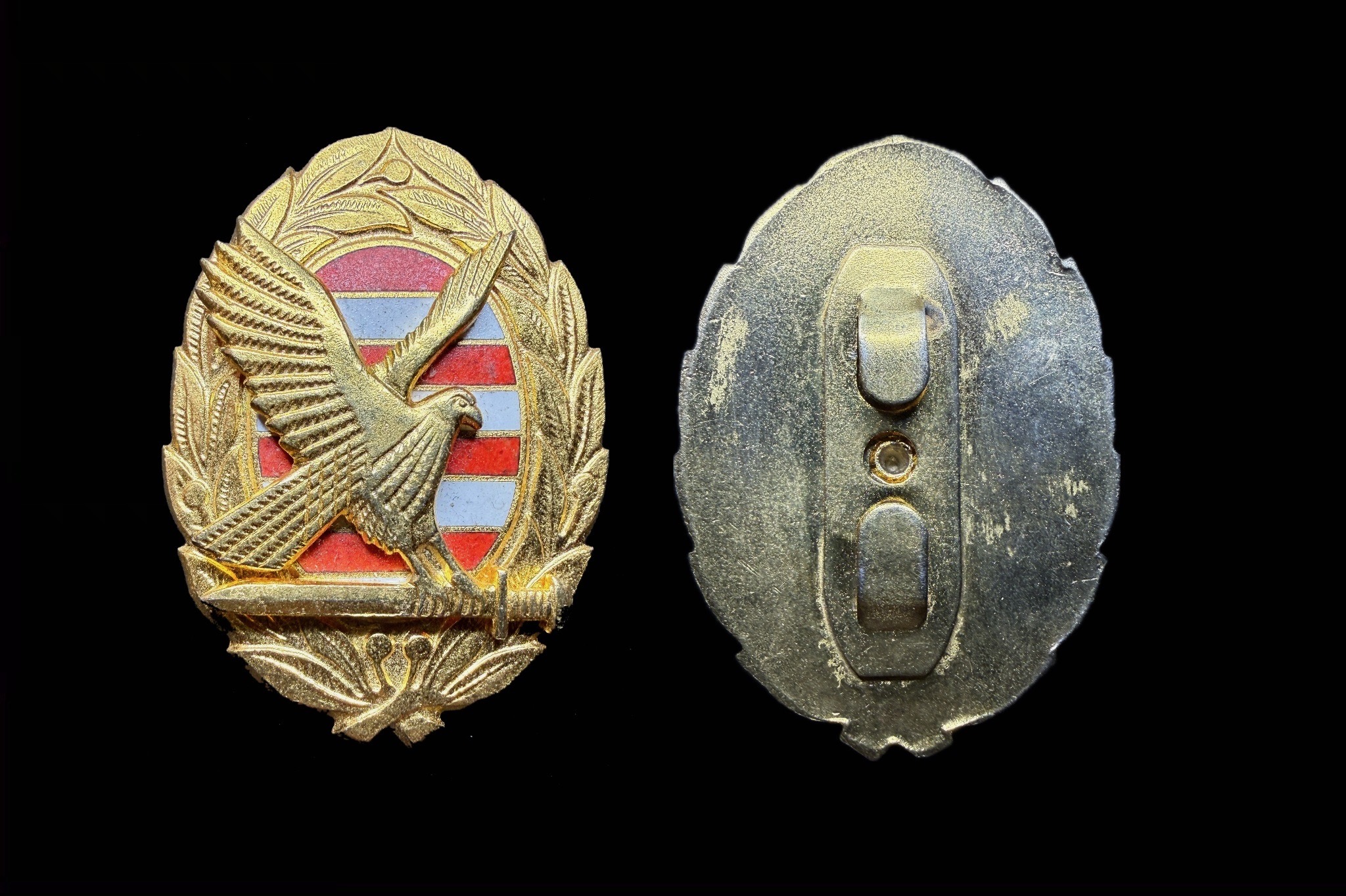 MH Vezérkari Akadémia zománcos jelvény