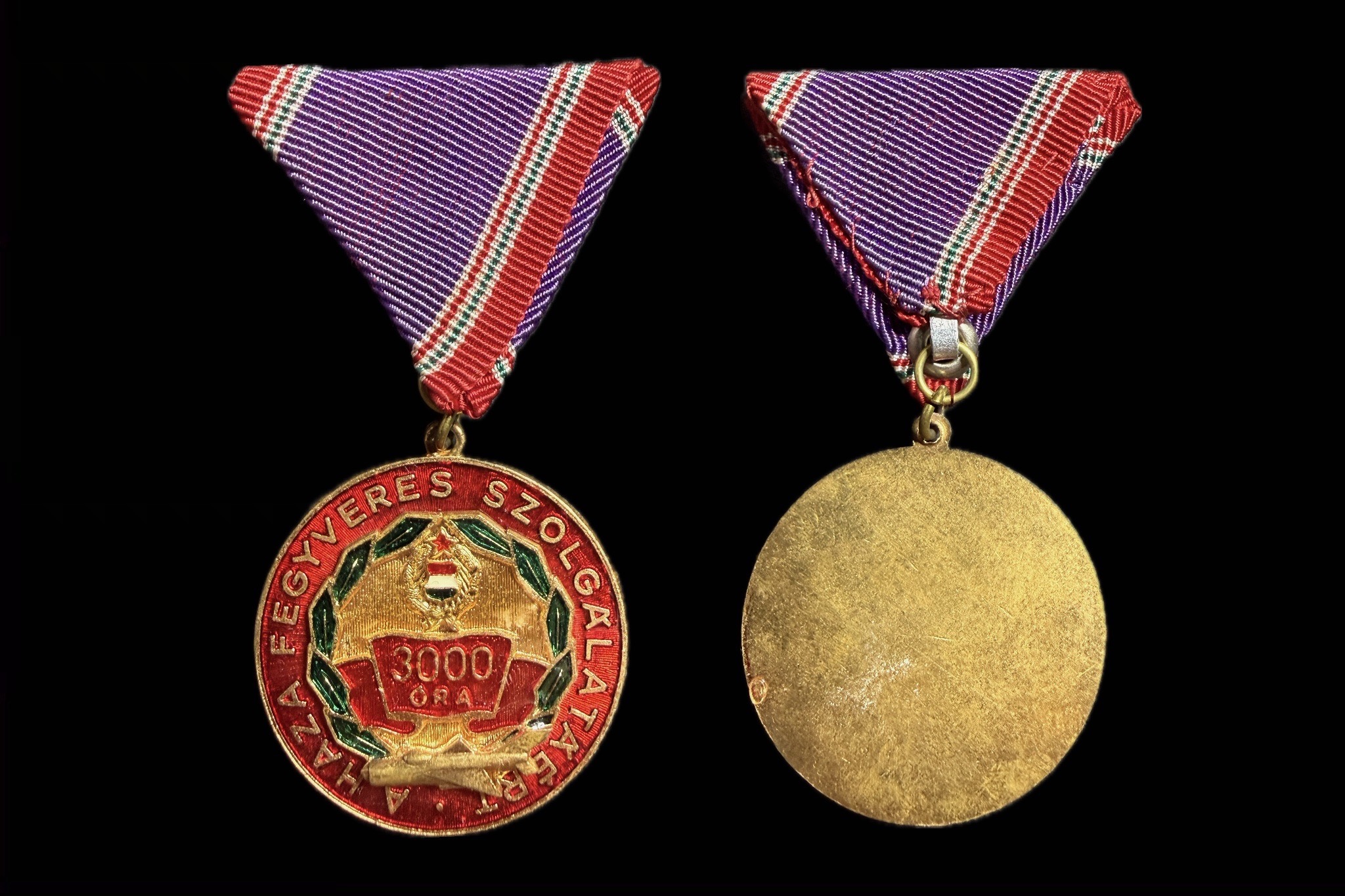 Szolgálati Érdemérem 3000 repült óra után zománcozott  kitüntetés mellszalagon