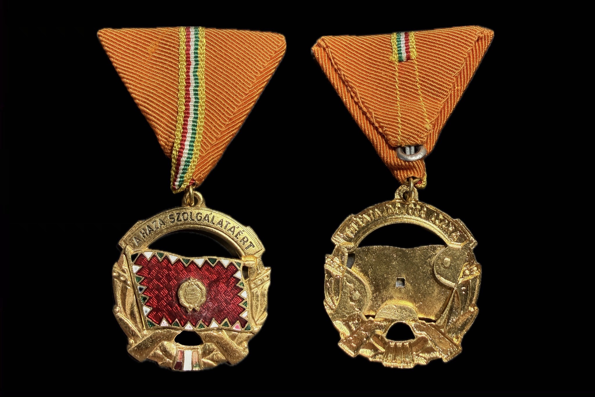 A Haza Szolgálatáért Emlékérem arany fokokozat