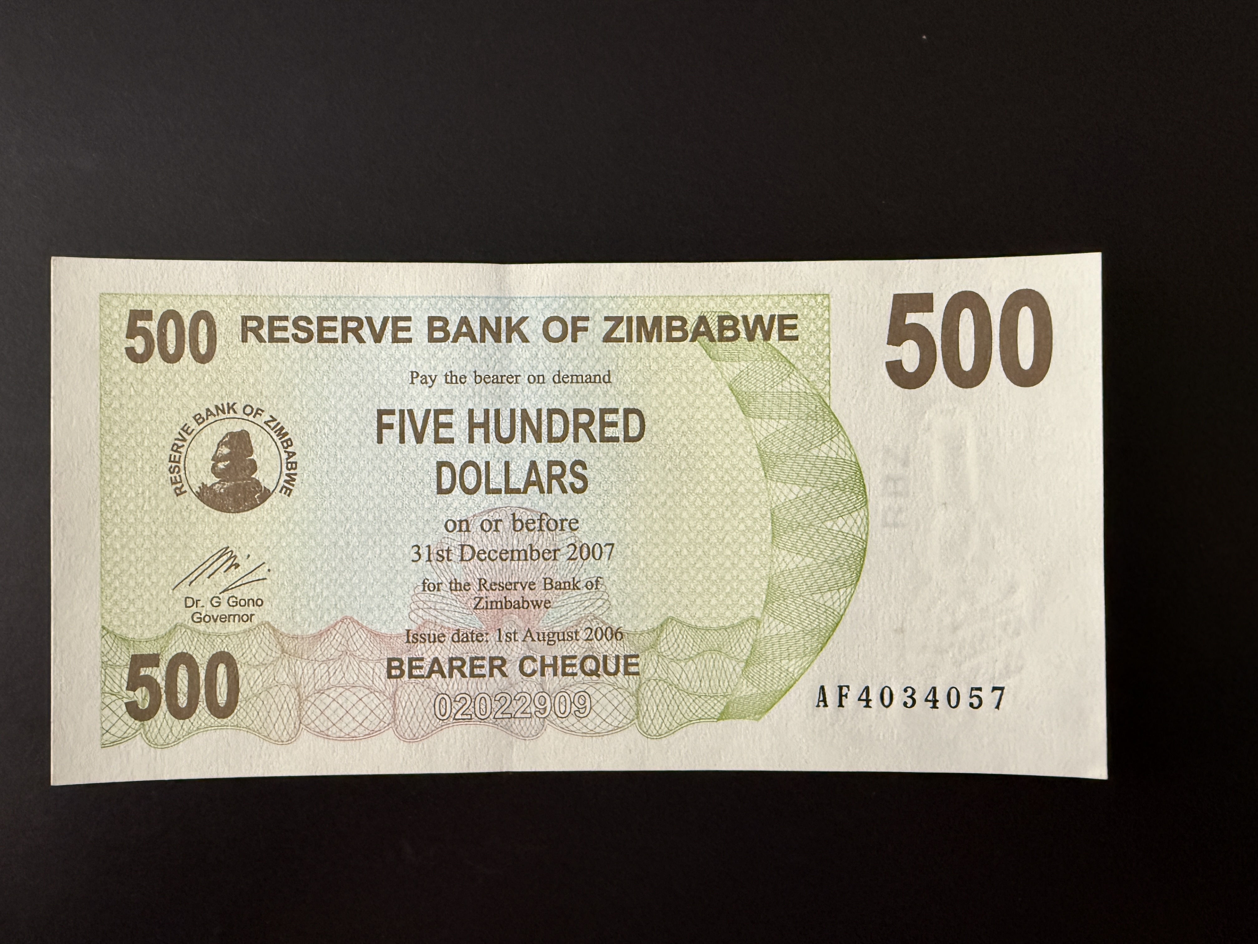 Zimbabwe 500 Dollars 1.8.2006 (P.43) UNC