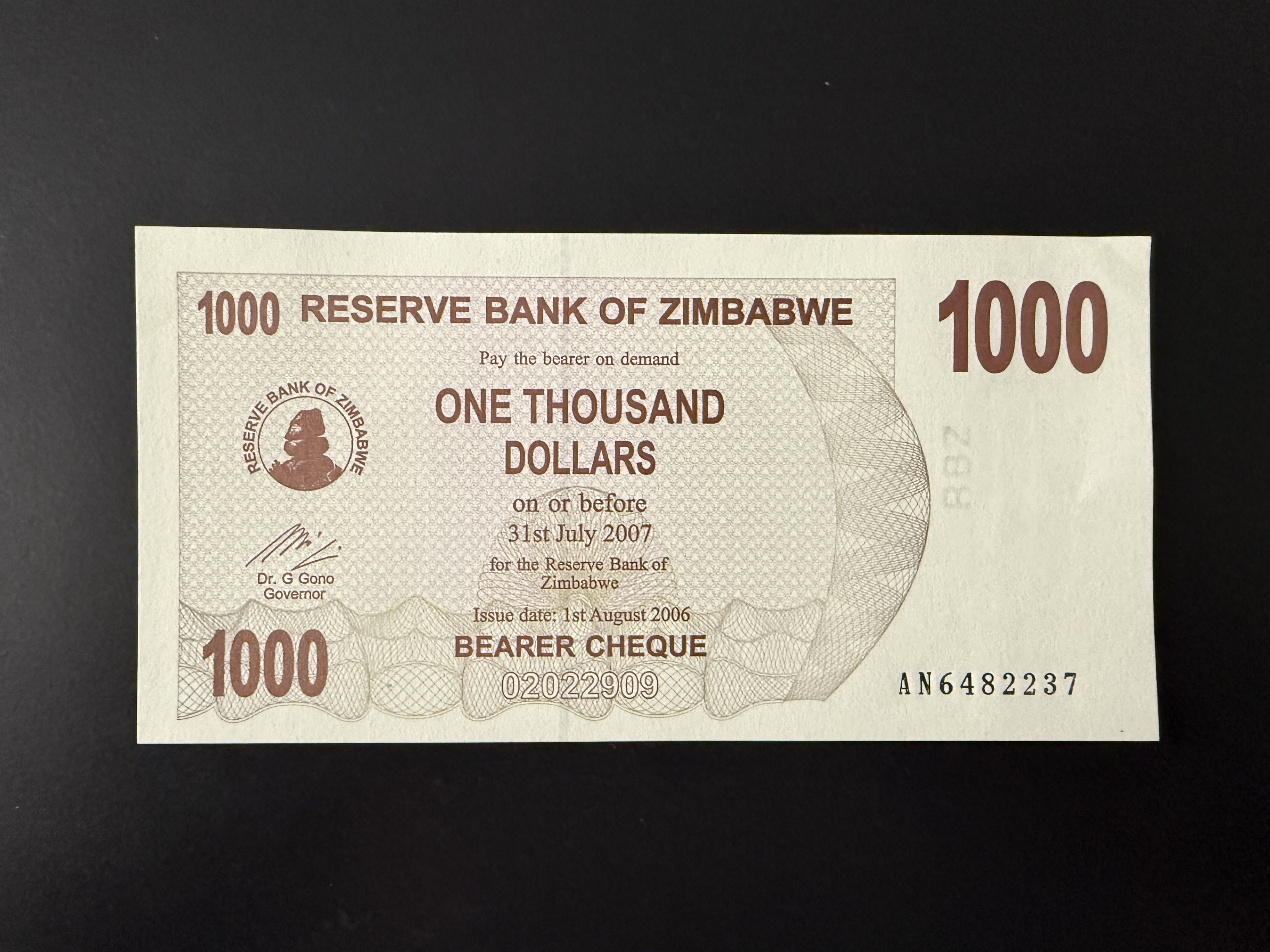 ZIMBABWE 1000 Dollars 1.8.2006 (P.44) UNC