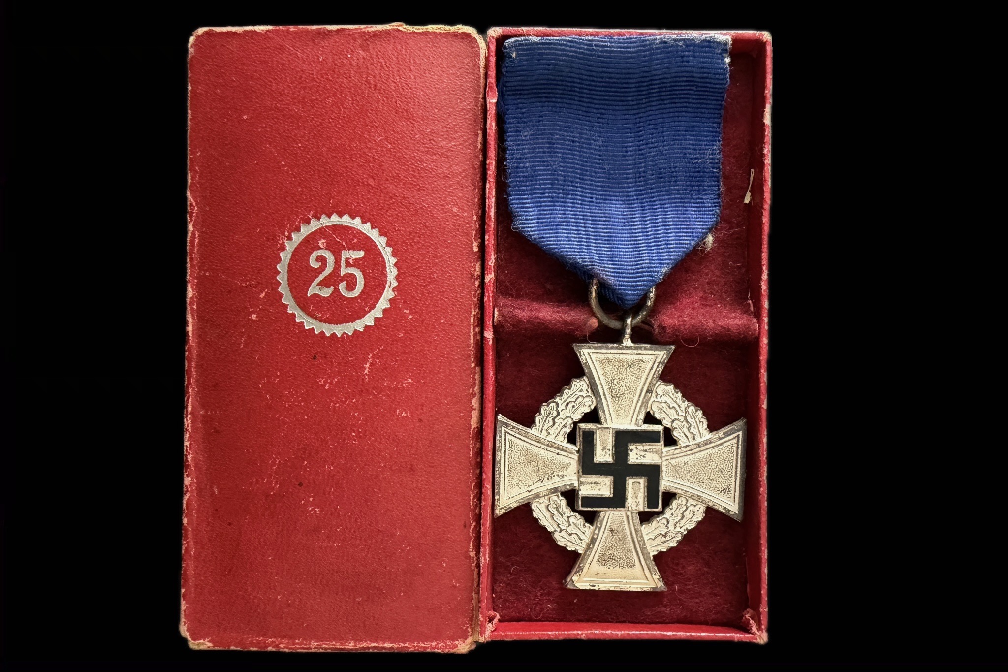 25 éves szolgálatért adományozott hűségszolgálati díszjelvény 2. fokozat szalagon OEK 3524 eredeti adományozási tokban